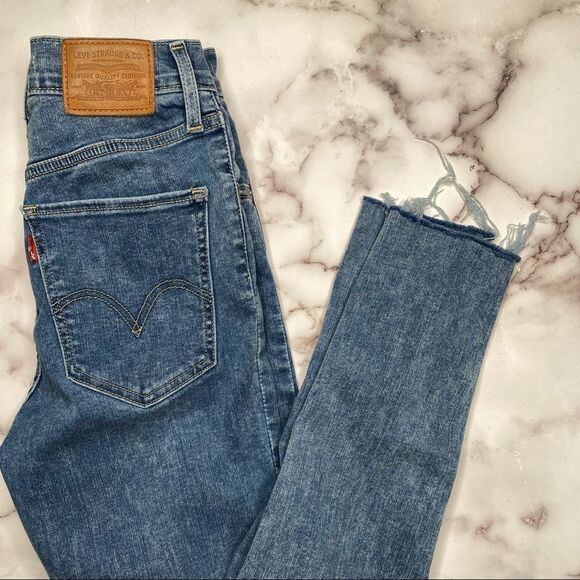 LEVI’S Mile High Super Skinny Blue Denim Jeans with Distressed Knees - Size 25 - Picture 11 of 11